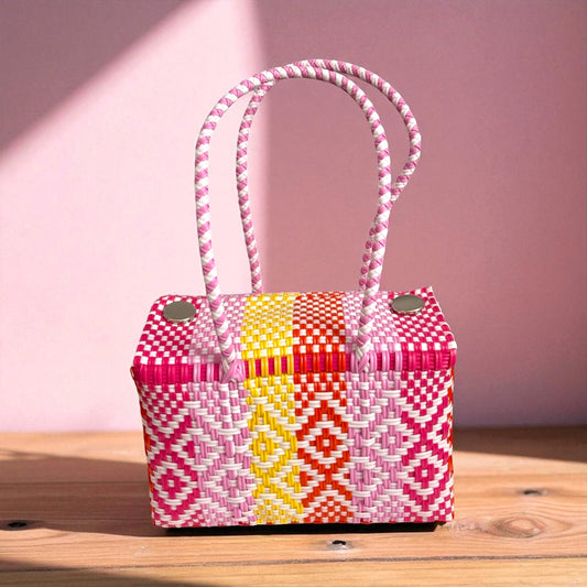 Sacs en plastique recyclé faits main – Artisanat mexicain durable | Nuvia