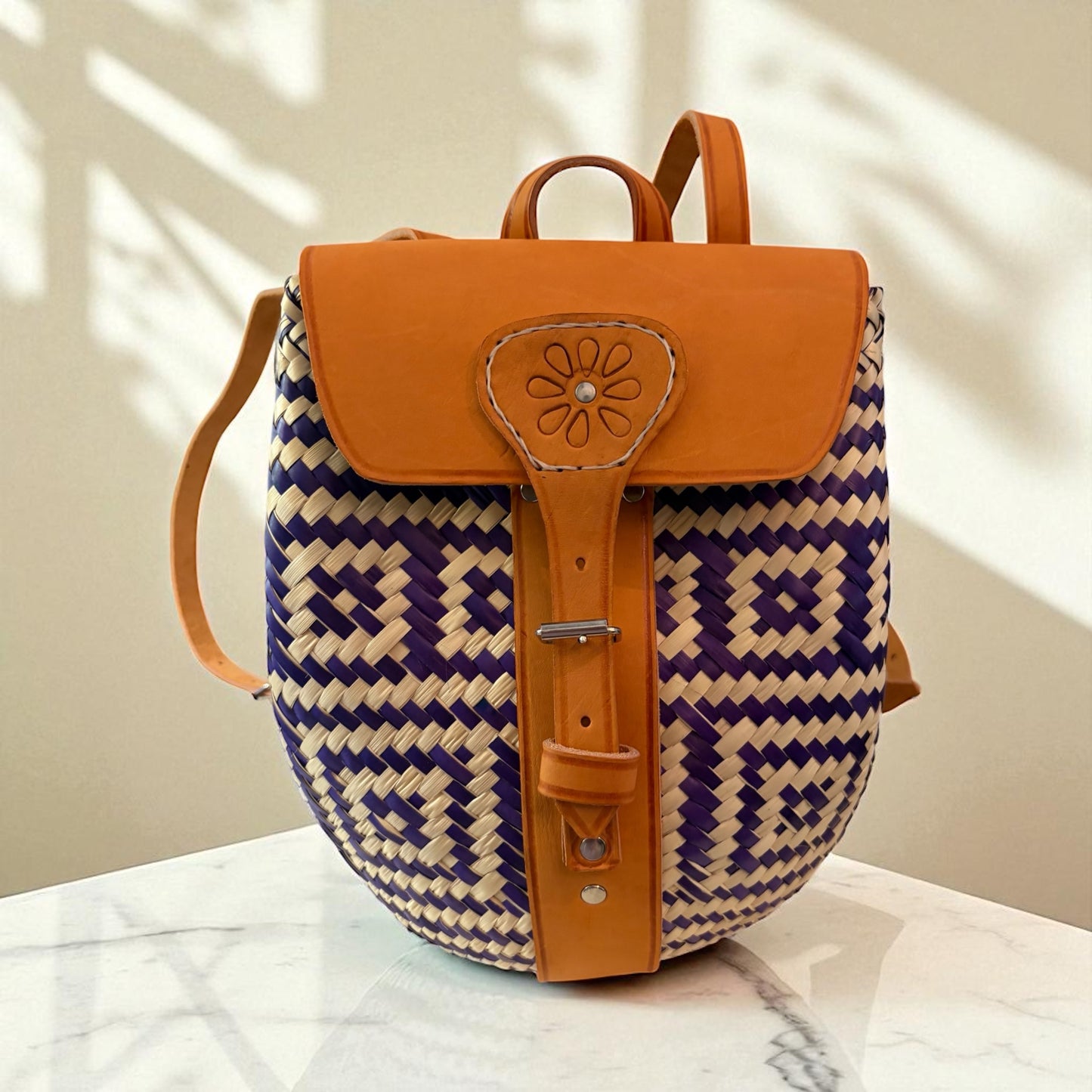 Mochila Xochitl – Sac à dos en palma avec cuir – Pièce unique – Fait main au Mexique