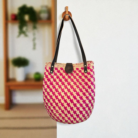 Bolsa Valeria – Sac en palma fuchsia à longues anses noires – Pièce unique – Fait main au Mexique
