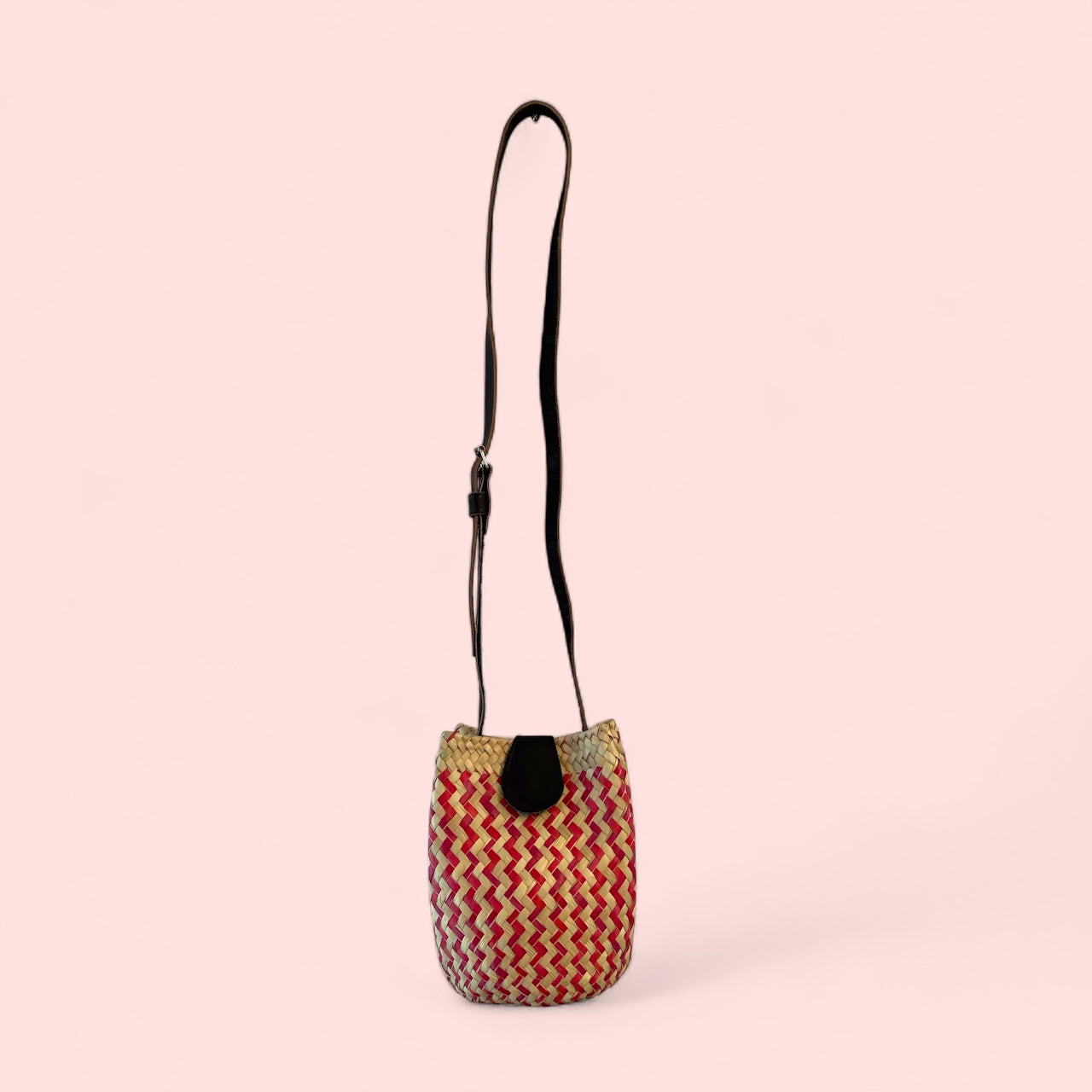 Bolsa Selena – Sac bandoulière en palma et cuir – Pièce unique – Fait main au Mexique