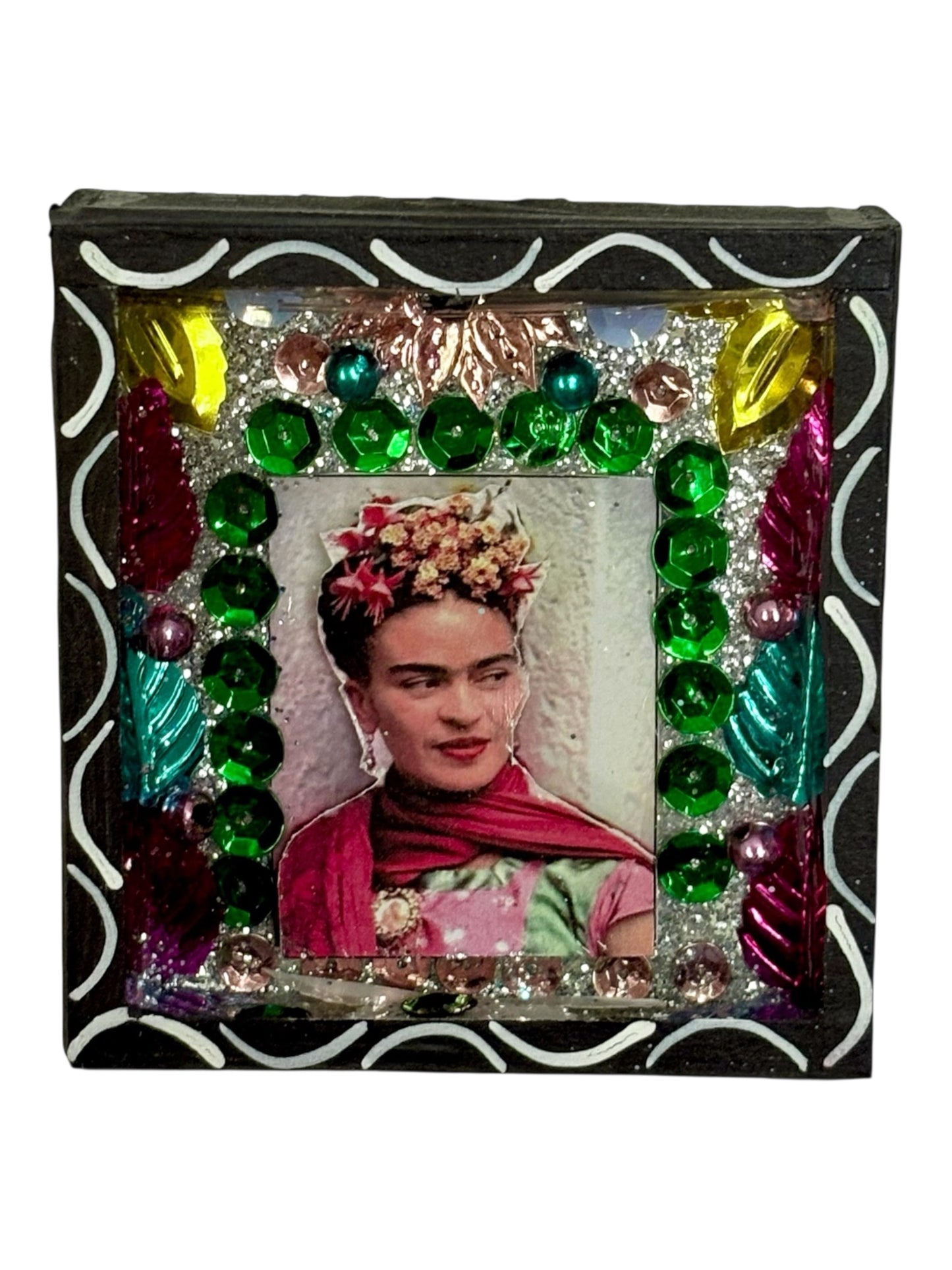 Nichos Frida – Portraits de force et de couleur