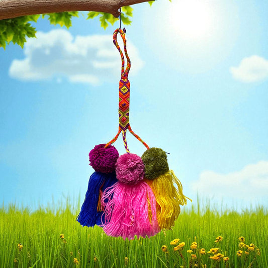 Ornement 3 Pompons Multicolores – Fait Main au Mexique